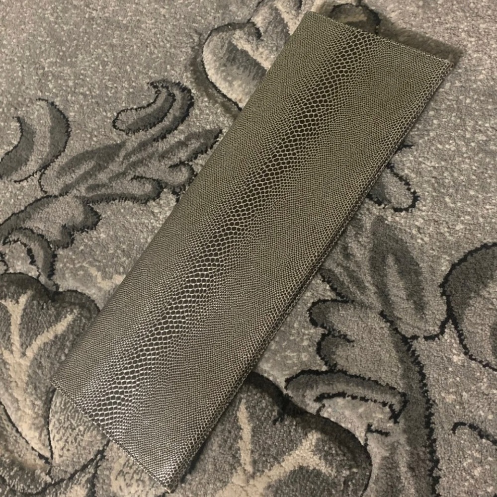 Silver flat bag